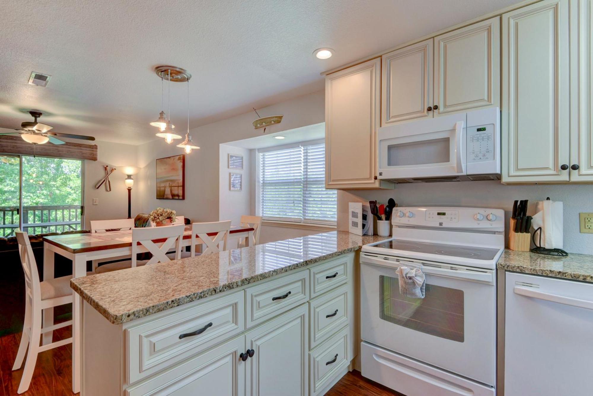 Beautiful Branson Getaway-Next To Silver Dollar City &Tablerock-Family Amenities Extérieur photo