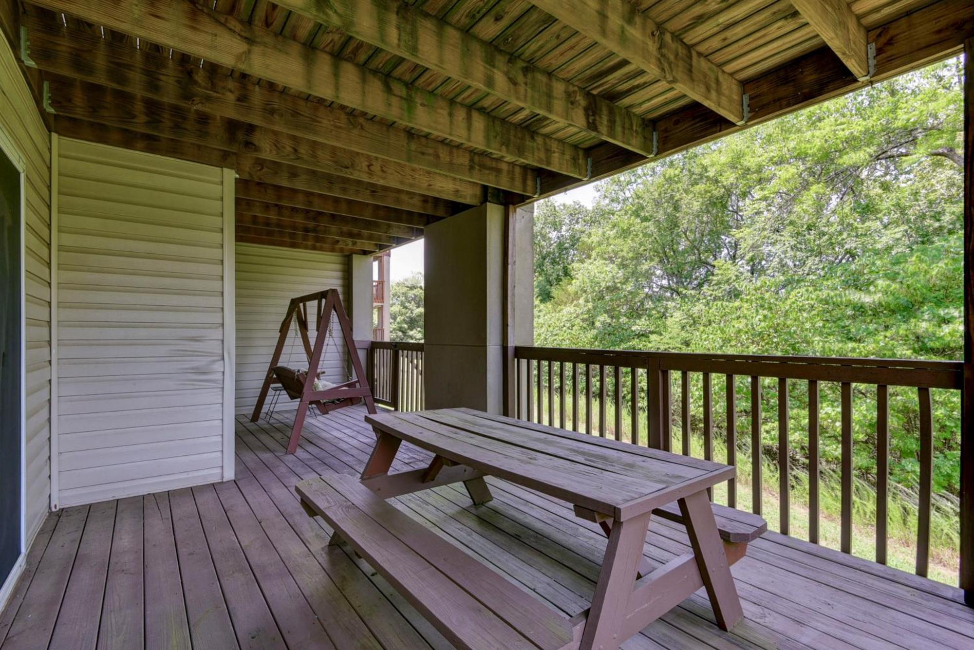 Beautiful Branson Getaway-Next To Silver Dollar City &Tablerock-Family Amenities Extérieur photo